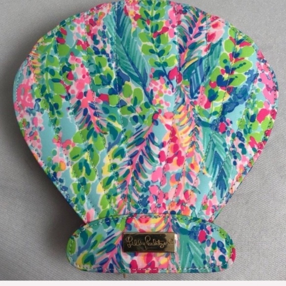 Lilly Pulitzer Handbags - Lilly Pulitzer Catch the Wave multicolor shell cosmetic case